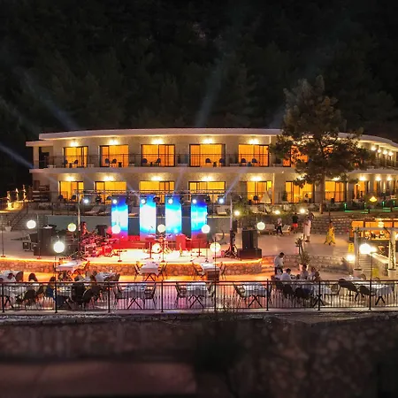 Xen Deluxe Boutique And Restaurant *