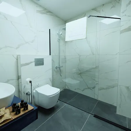 Ξενοδοχείο Xen Deluxe Boutique And Restaurant *